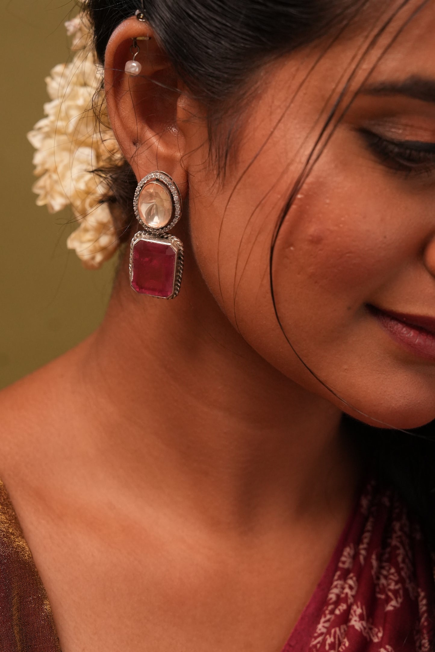 Statement 92.5 Silver Stone-Stud Earrings