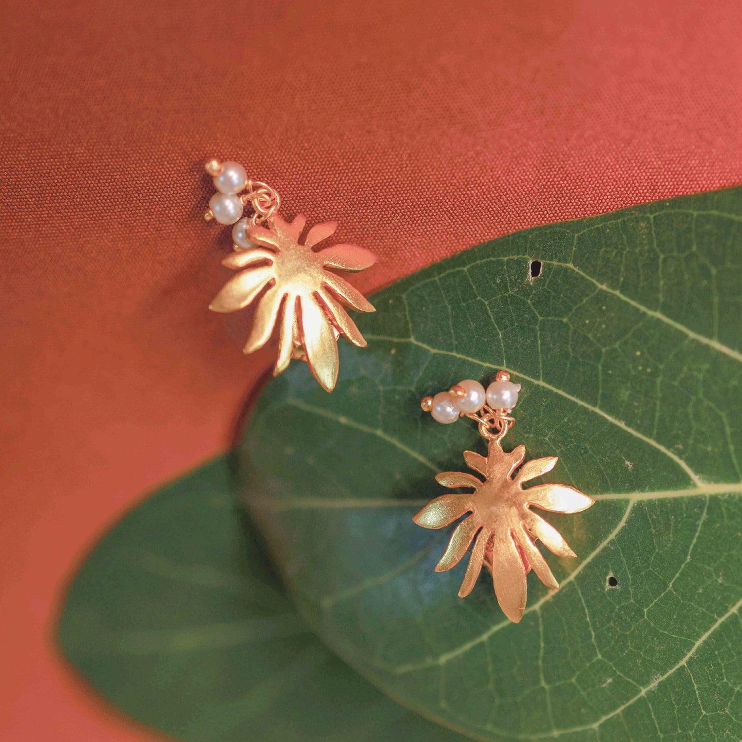 Radiant Floral Craftsmanship with Pearl Cluster Accents.