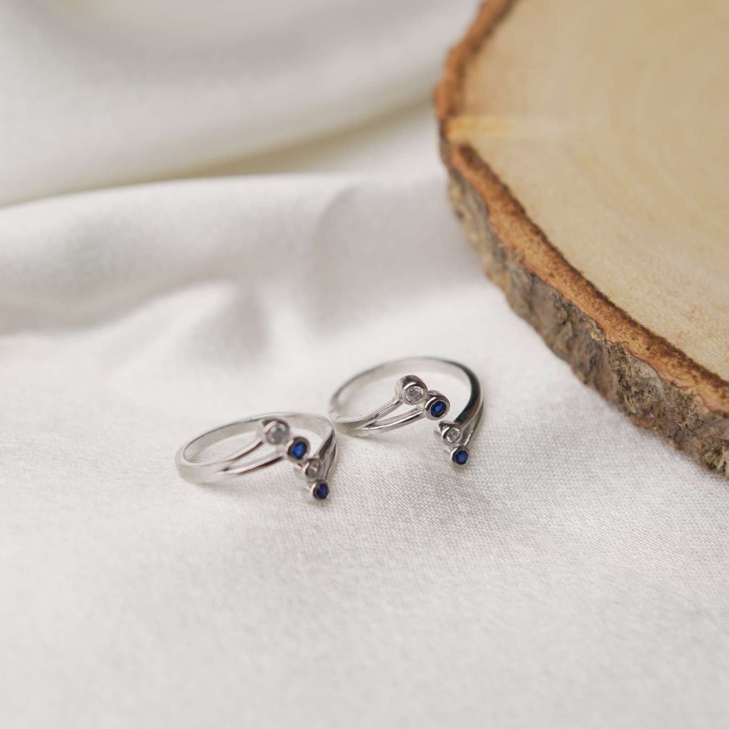 Blue & White Stone 92.5 Sterling Silver Toe Ring.
