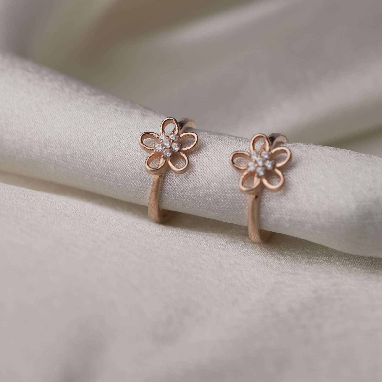 Floral Spark 92.5 Sterling Silver Toe Ring.