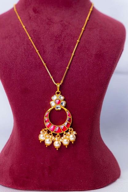 Pink Kundan Circle Pendant Necklace with Pearl Drops