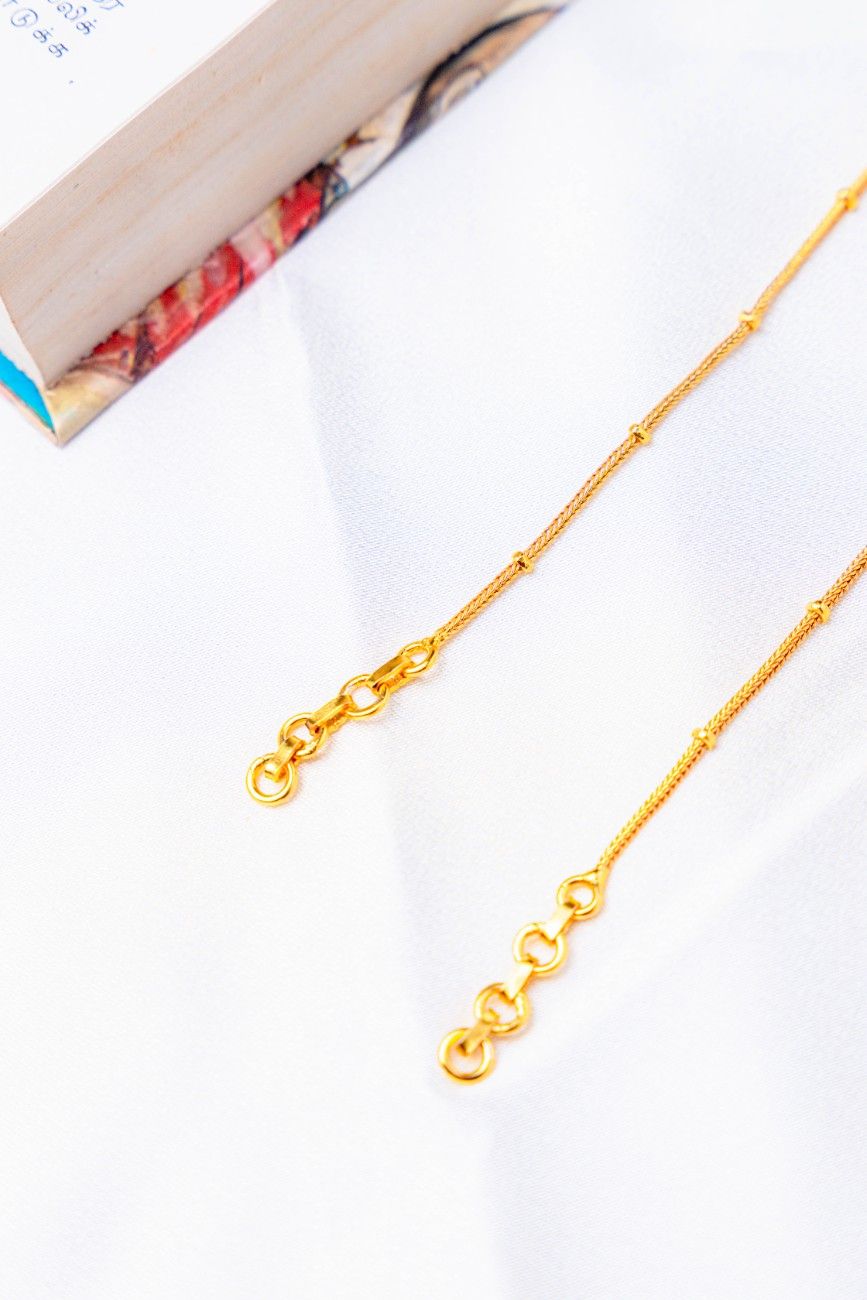 Traditional Lotus Stone Anklet with Dual Floral Charms