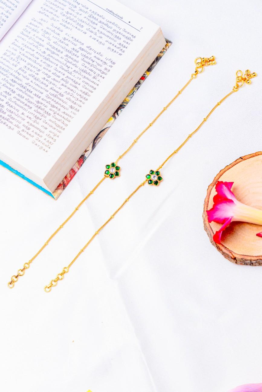 gold plated 92.5 sterling silver green floral anklet.