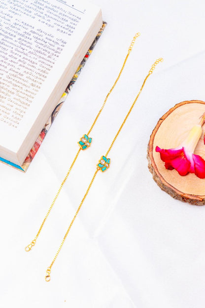 Gold plated lotus green stone anklet