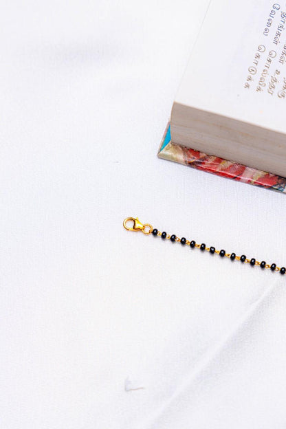 Black Beads Floral Bracelet