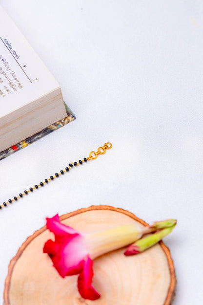 Black Bead Lotus Bracelet