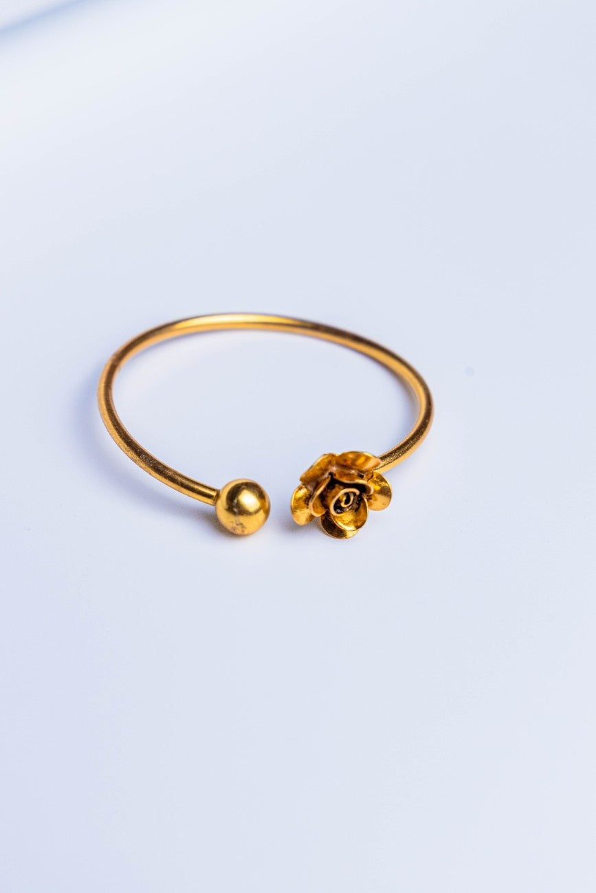 Adjustable Gold-Tone Gadi Bangle with floral Design