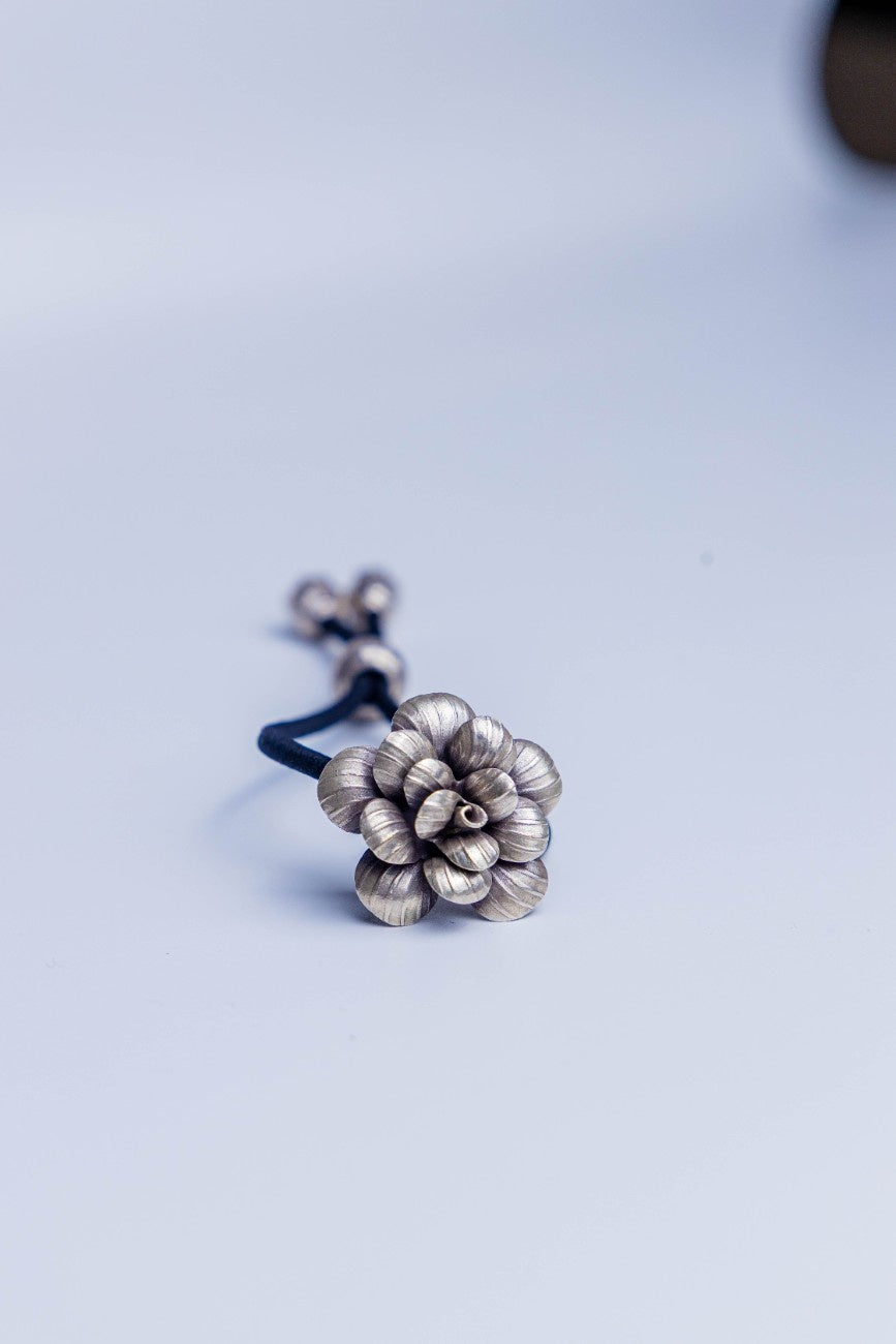 Two-in-One Silver Floral Hairband & Bracelet