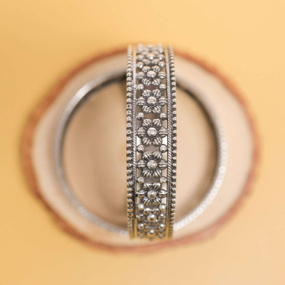 Bloom Trail Oxidised Silver Bangle