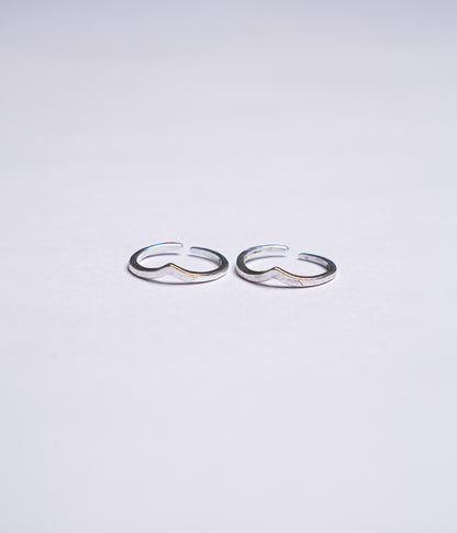 Minimal Wave Design 92.5 Silver Toe Ring