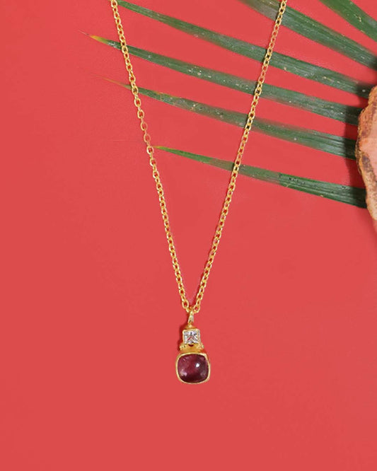 Gold Plated Amethyst Solitaire 92.5 Silver Pendant