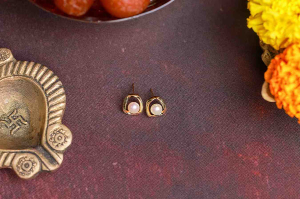 Classic Pearl Stud Earrings