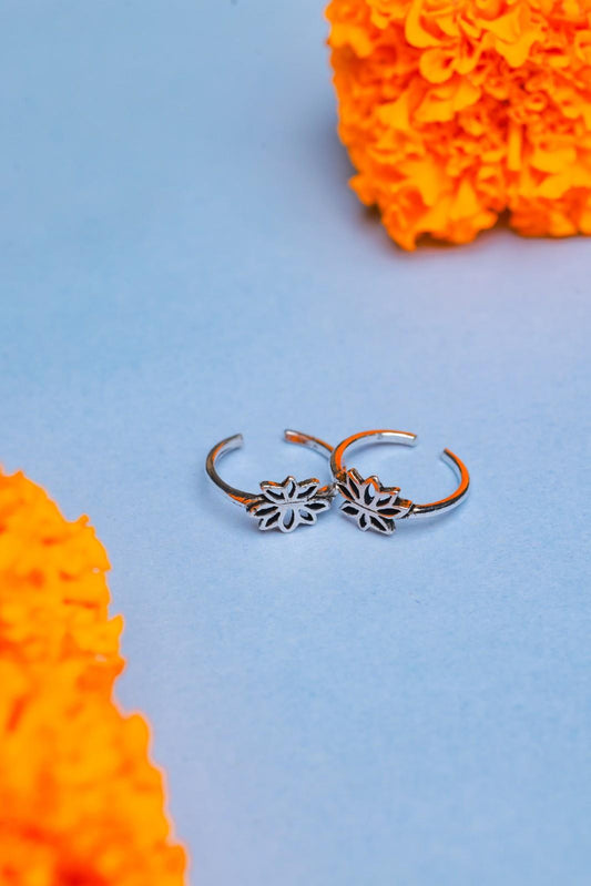 Oxidized Silver-Toned Lotus Flower Toe Rings.