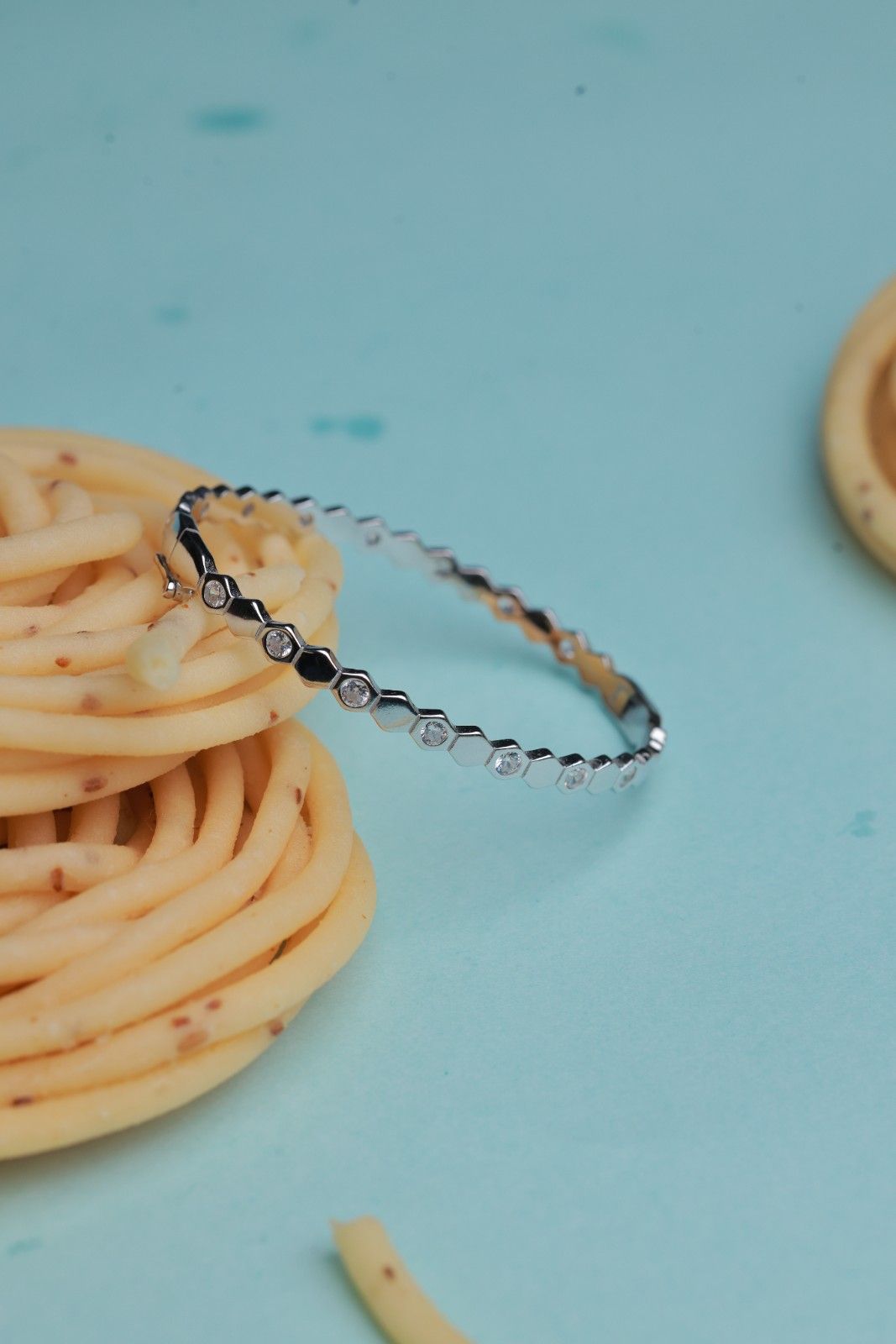 Hexa Sparkle Silver Gadi Bangle