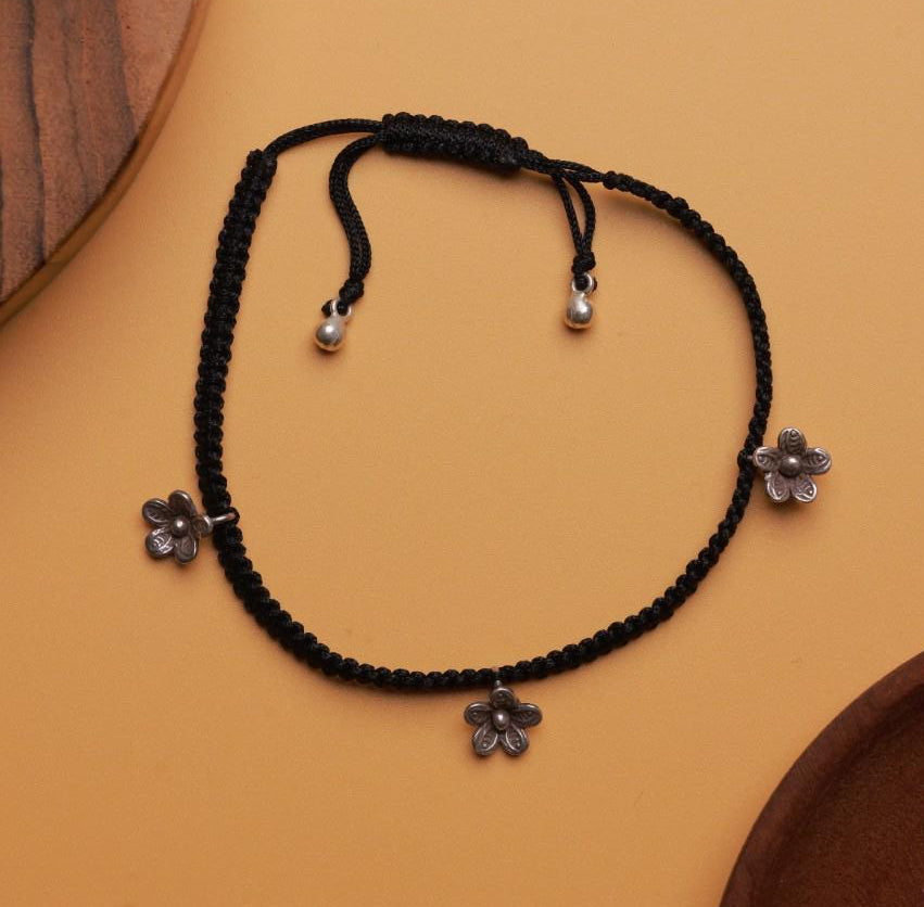 Black Flower Thread Anklet
