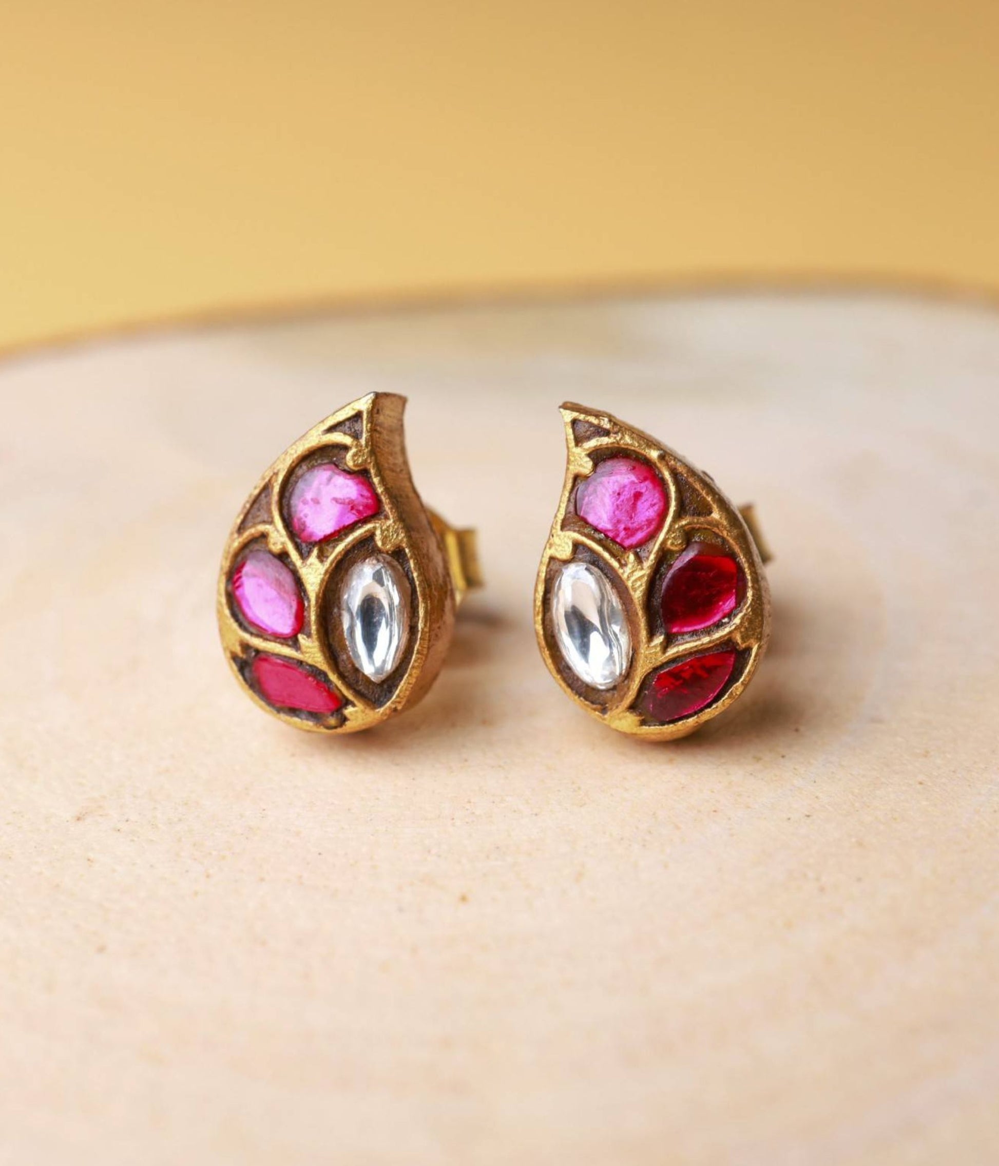 Handcrafted-silver-jewellery-earrings-Madurai.jpg
