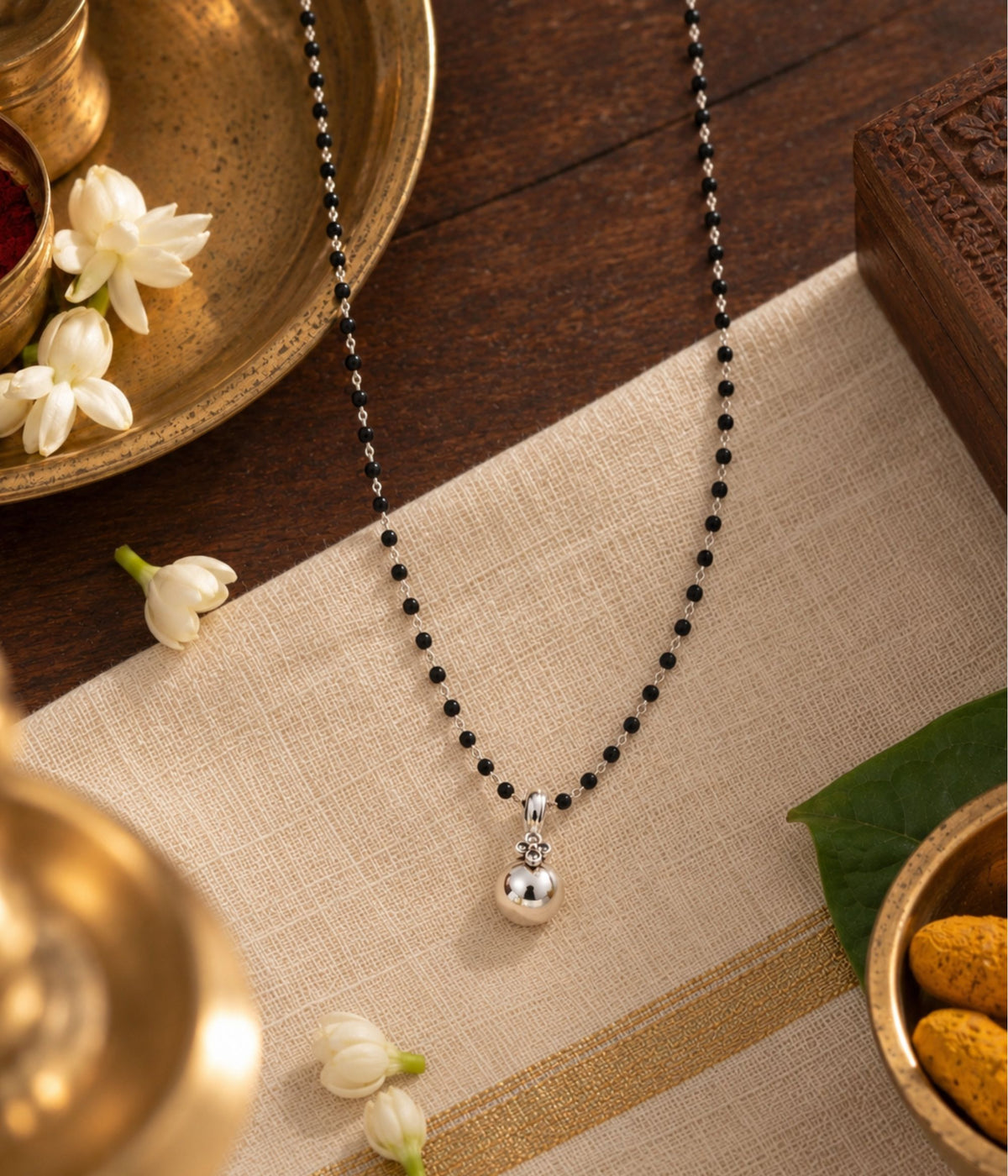 Classic Kuli Pottu Silver pendant & Black Bead Chain
