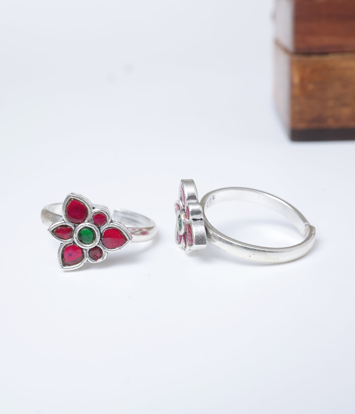 Ruby & Emerald Floral 925 Silver Toe Ring