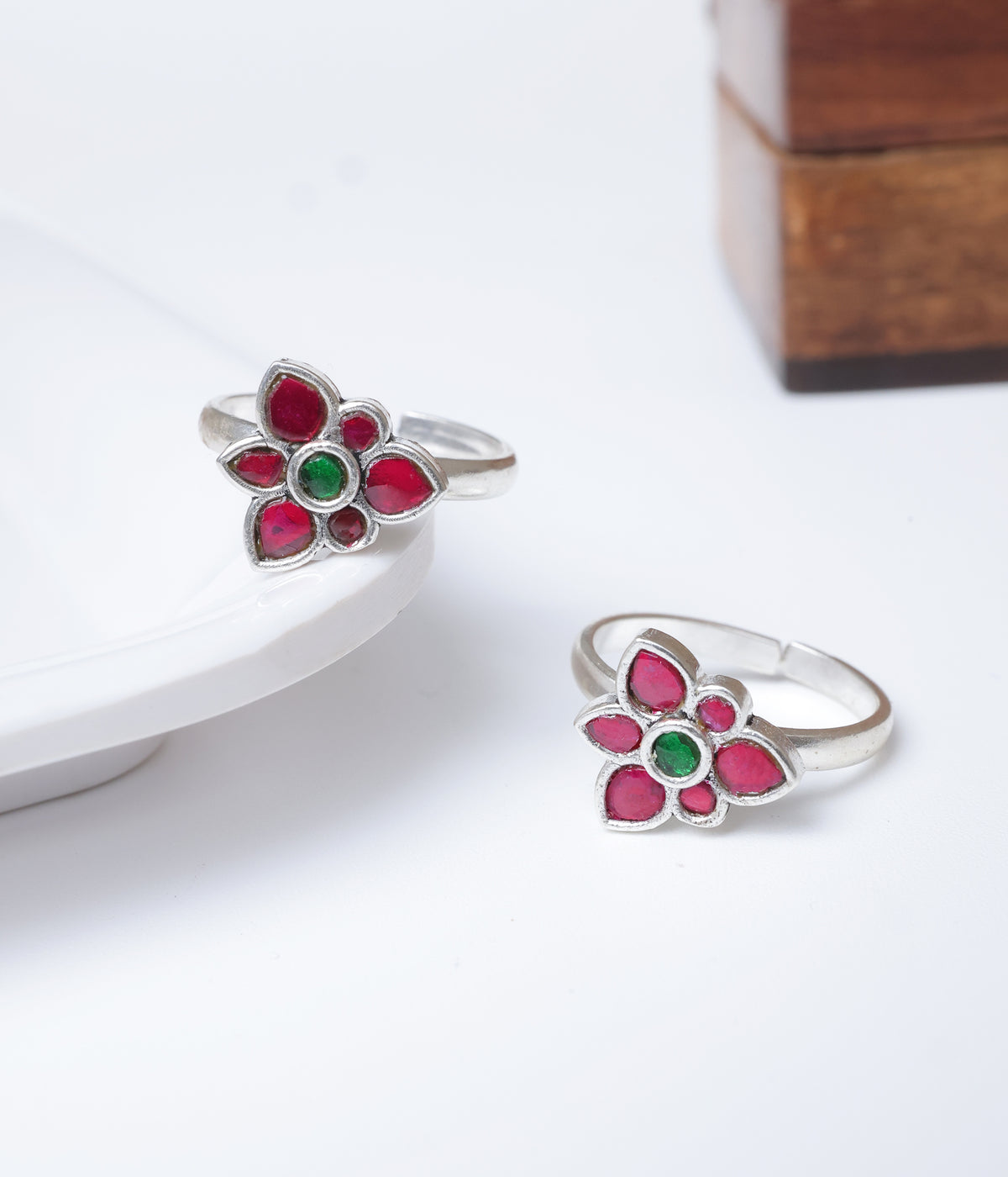 Ruby & Emerald Floral 925 Silver Toe Ring