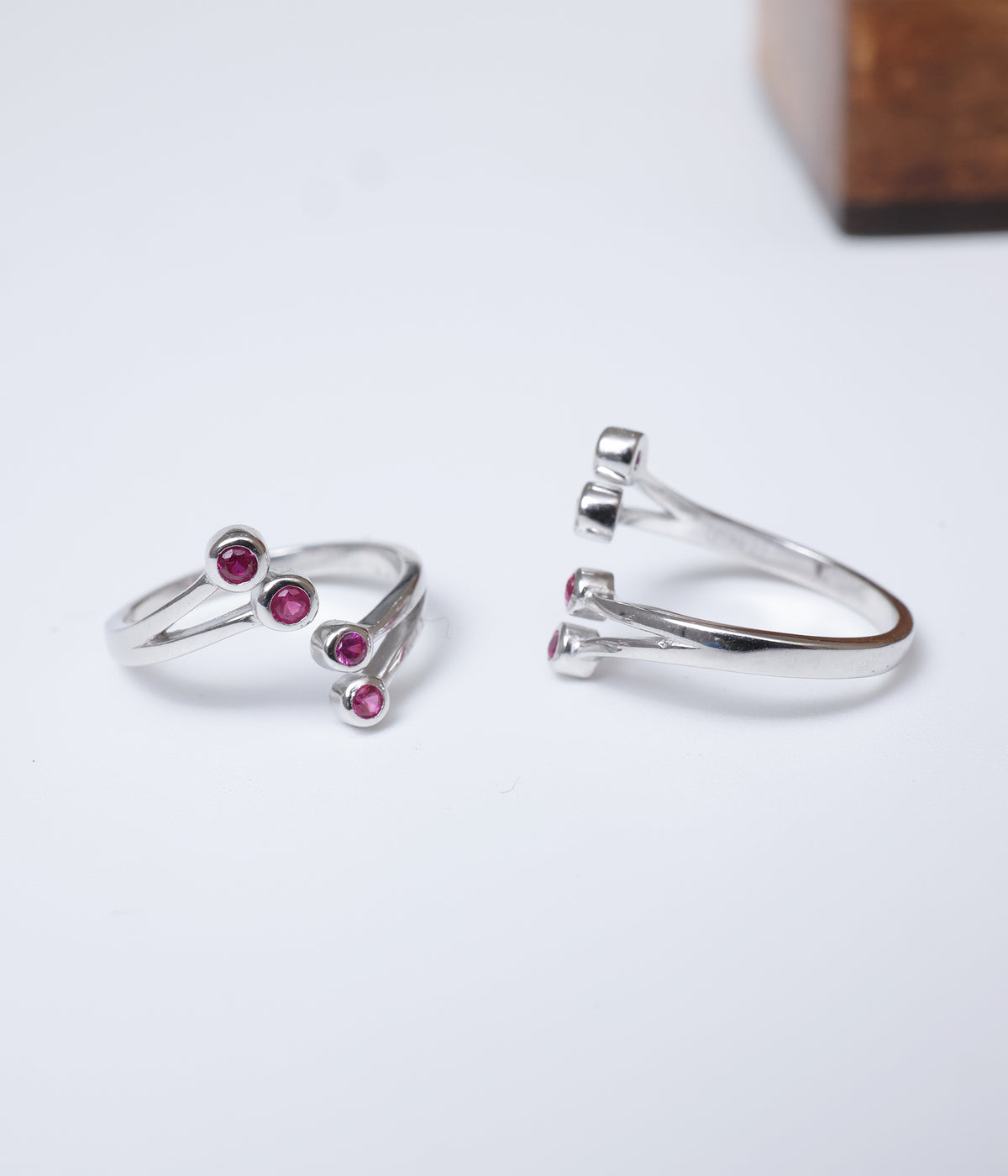 Ruby Dot 92.5 Silver Toe Ring