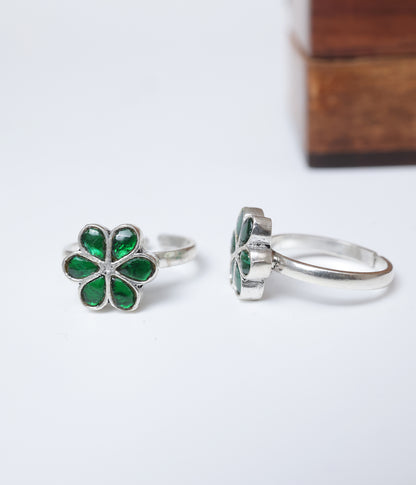 Green Floral 92.5 Silver Toe Ring