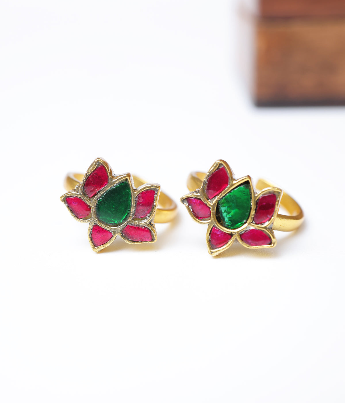 Ruby & Emerald Lotus Gold-Plated Toe Ring