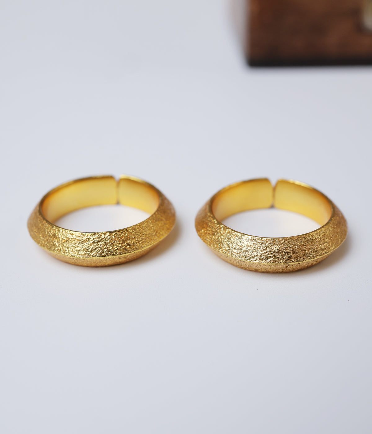Gold Plated Textured Dome 92.5 Silver Toe Ring